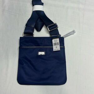 Polo Ralph Lauren’s women small crossbody bag. 100% Nylon.